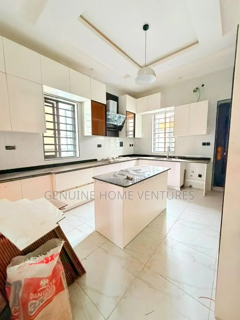 4bdrm Duplex in Magodo, GRA Phase 1 for sale