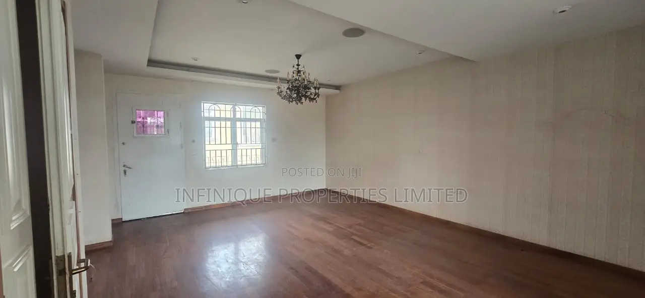 5bdrm Duplex in Parkview Estate for rent