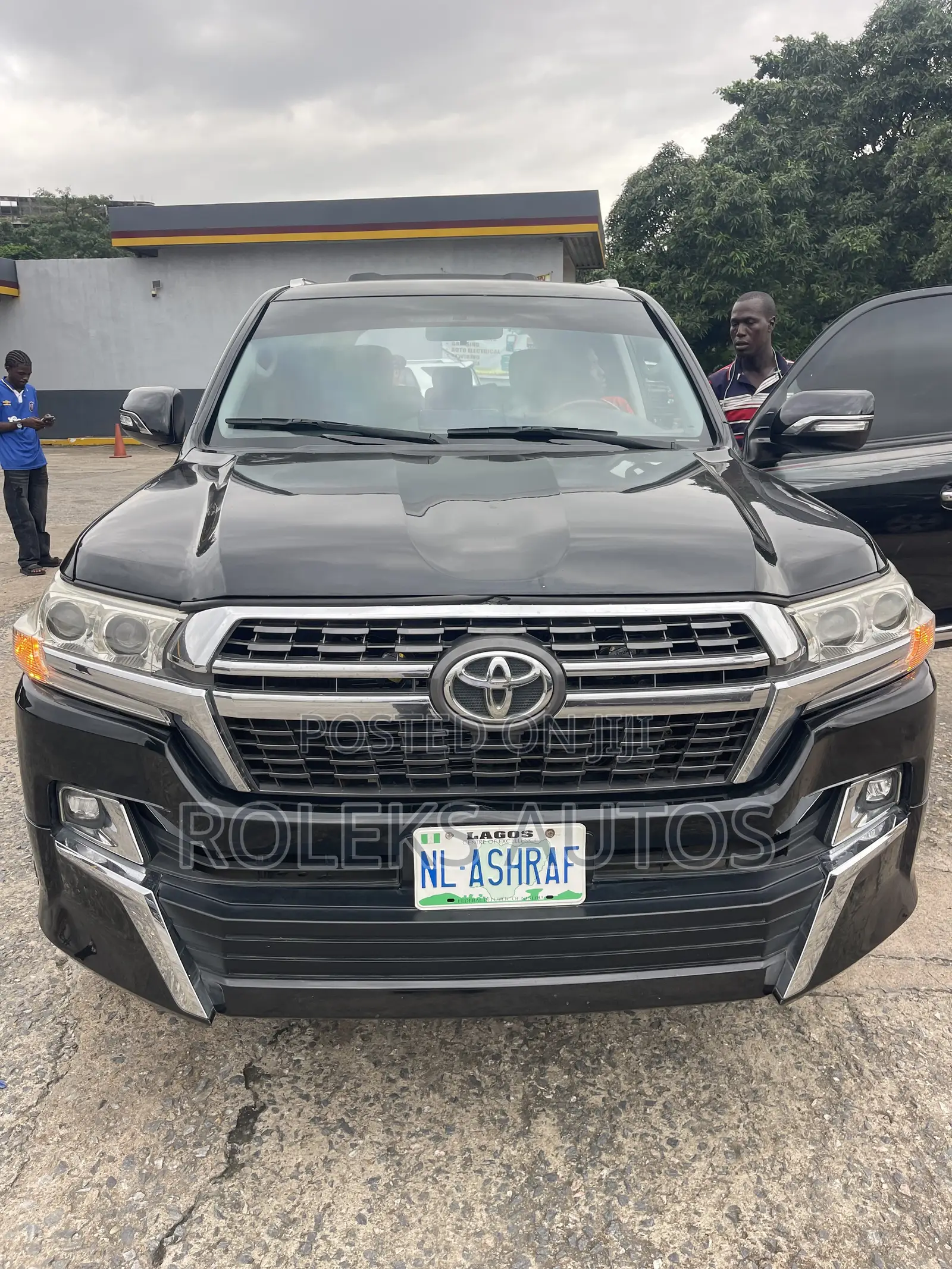 Toyota Land Cruiser 4.0 V6 GX-R 2013 Black