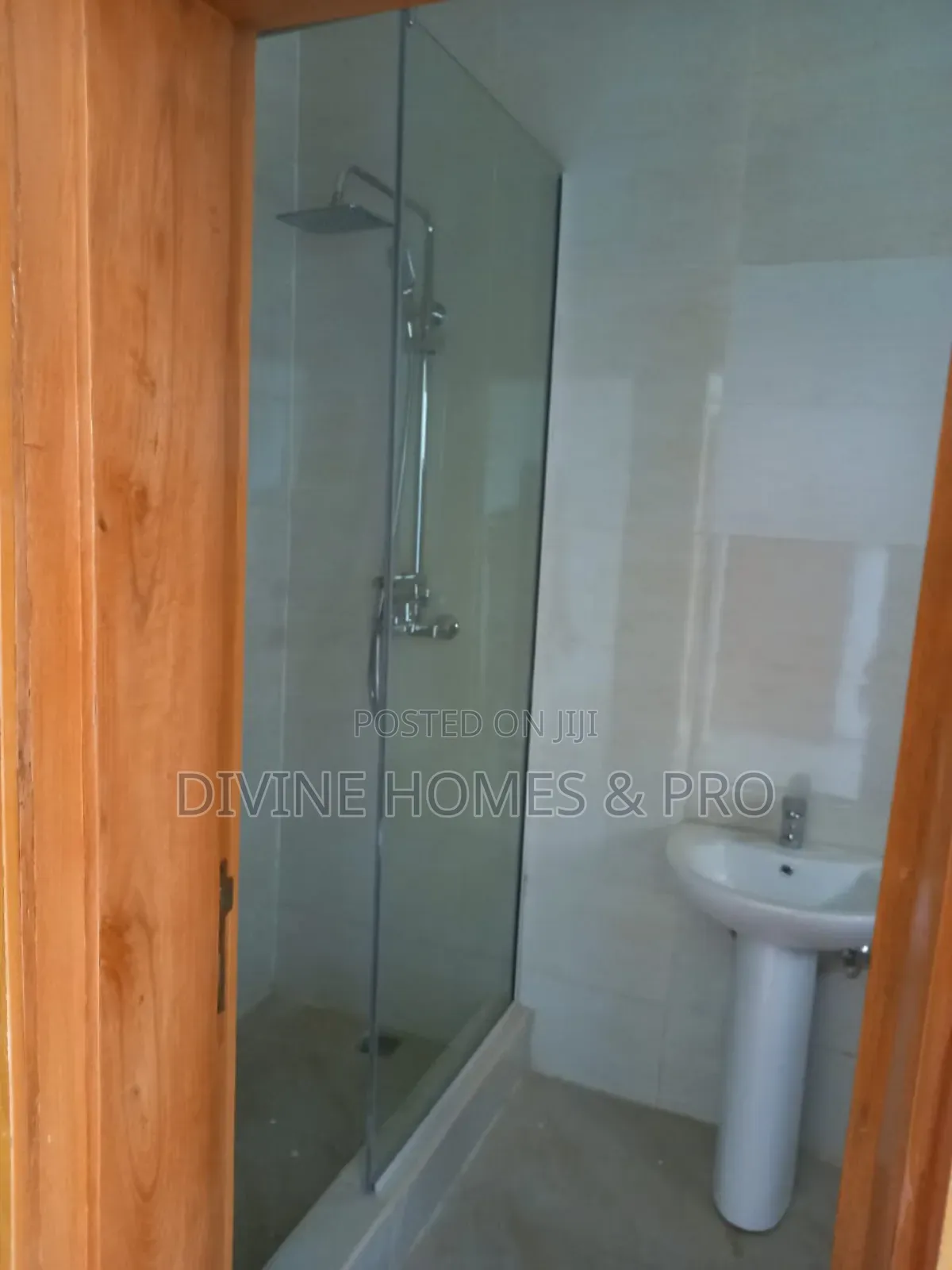 2bdrm Block of Flats in Jabi for rent
