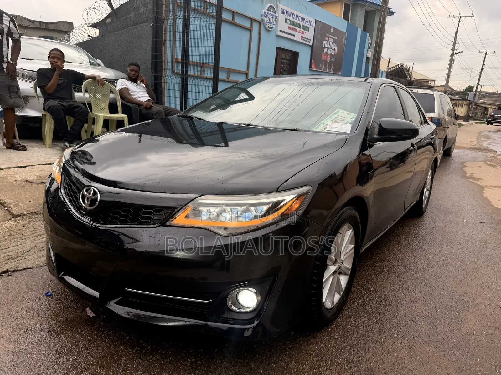 Toyota Camry XLE 4dr Sedan (2.5L 4cyl 6A) 2013 Black