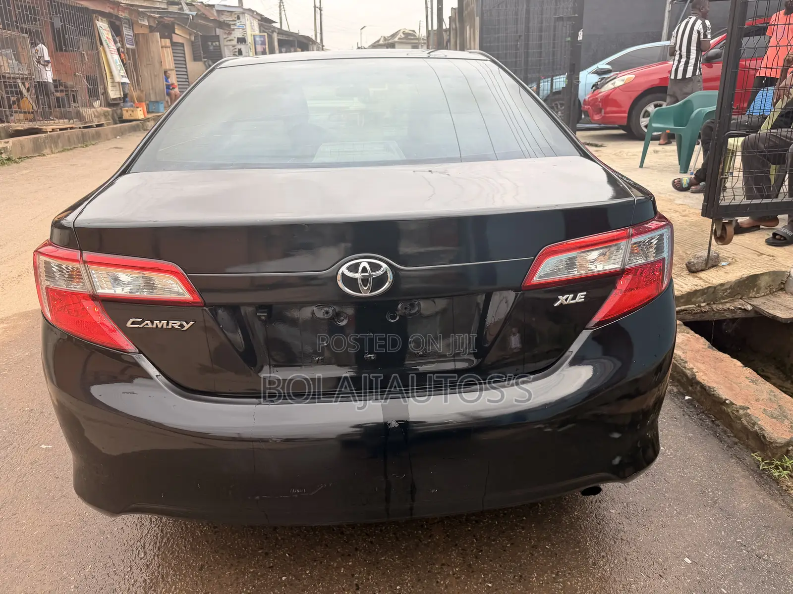 Toyota Camry XLE 4dr Sedan (2.5L 4cyl 6A) 2013 Black
