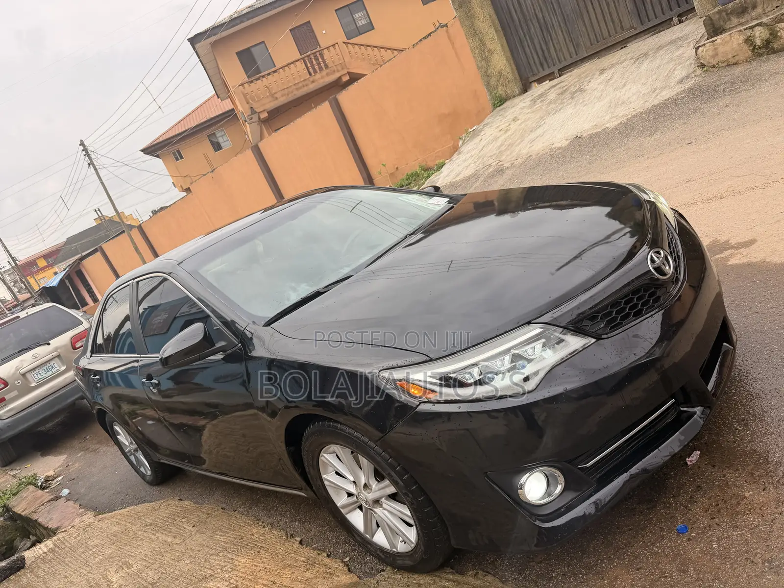 Toyota Camry XLE 4dr Sedan (2.5L 4cyl 6A) 2013 Black