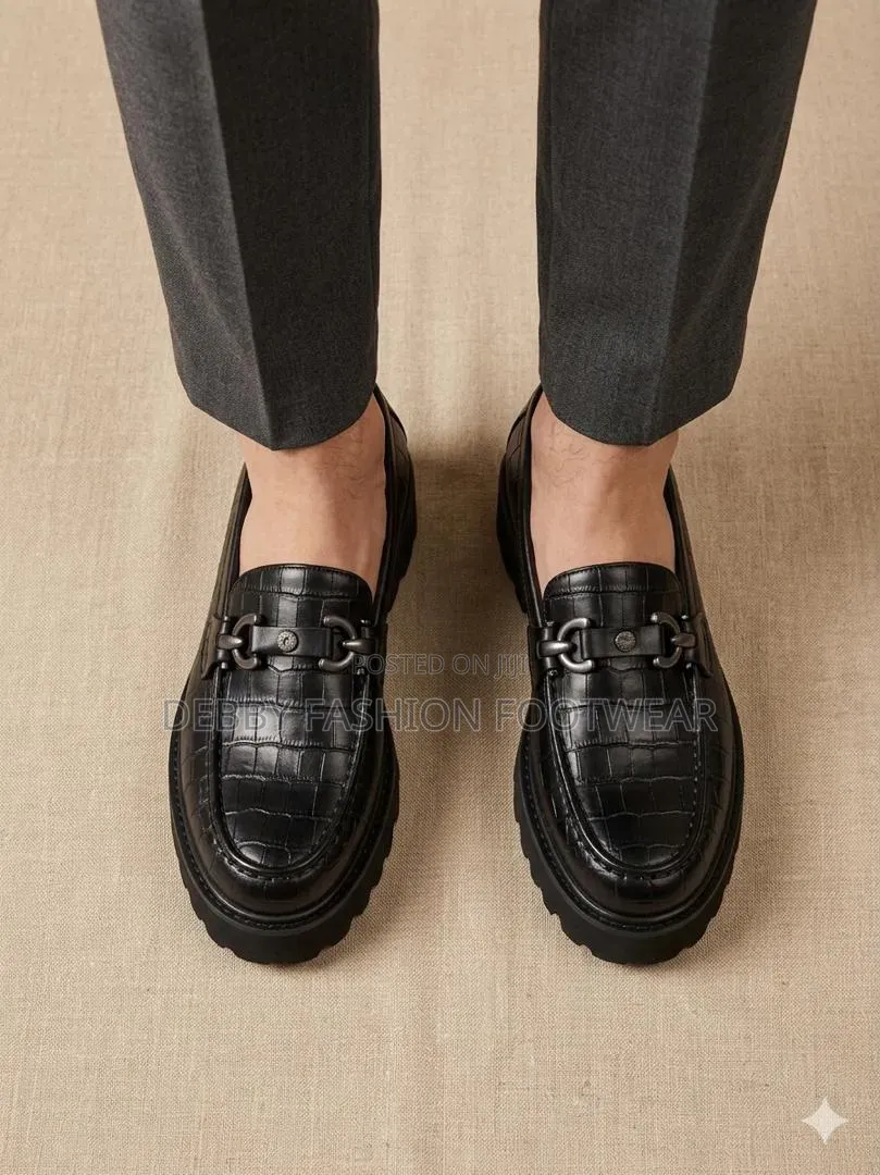 Discover Classic Style With Zara Men’s Shoes