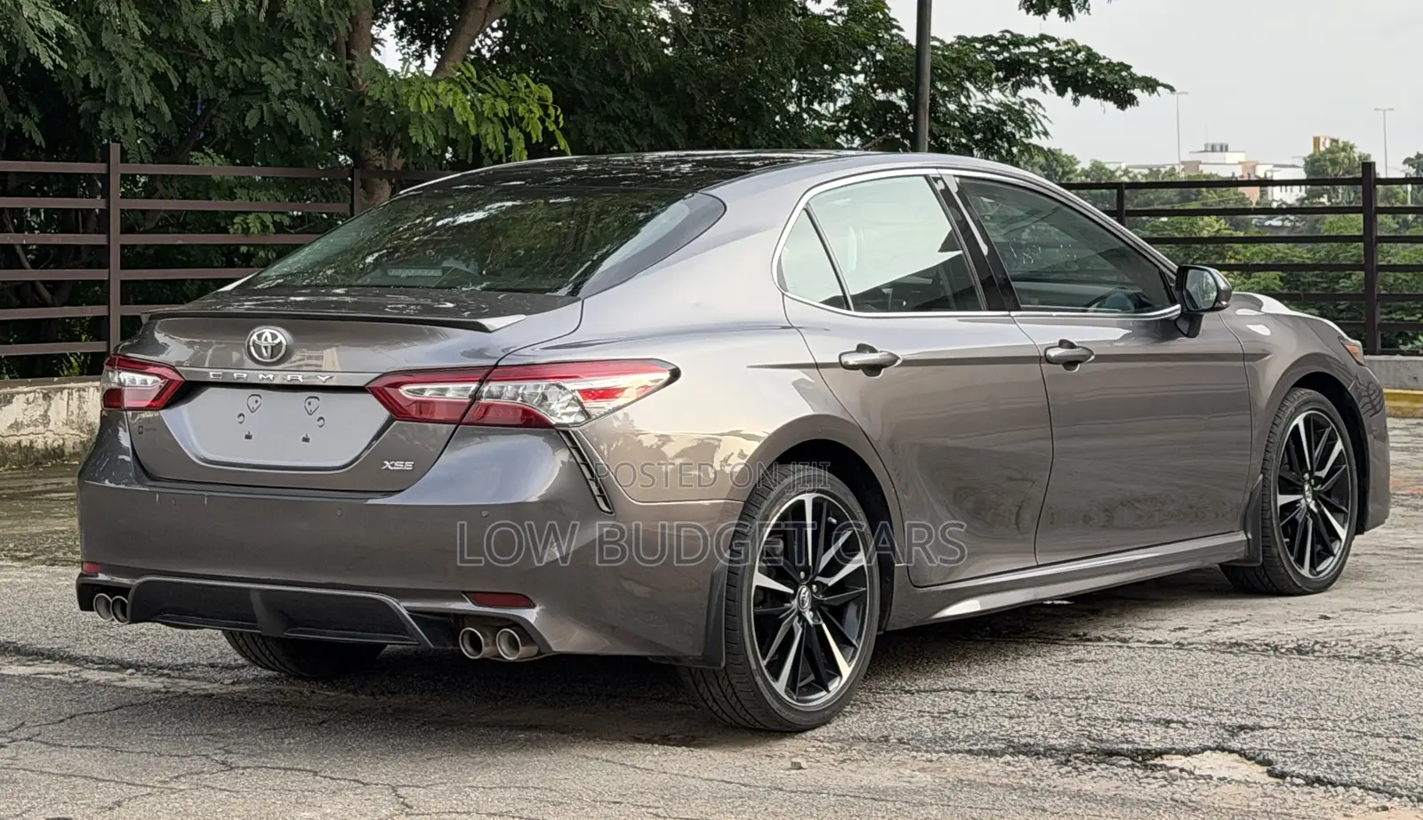 Toyota Camry XSE FWD (2.5L 4cyl 8AM) 2018 Gray