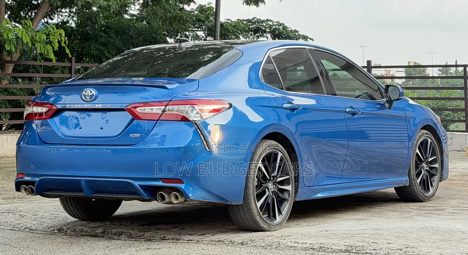 Toyota Camry XSE (2.5L 4cyl 8A) 2019 Blue