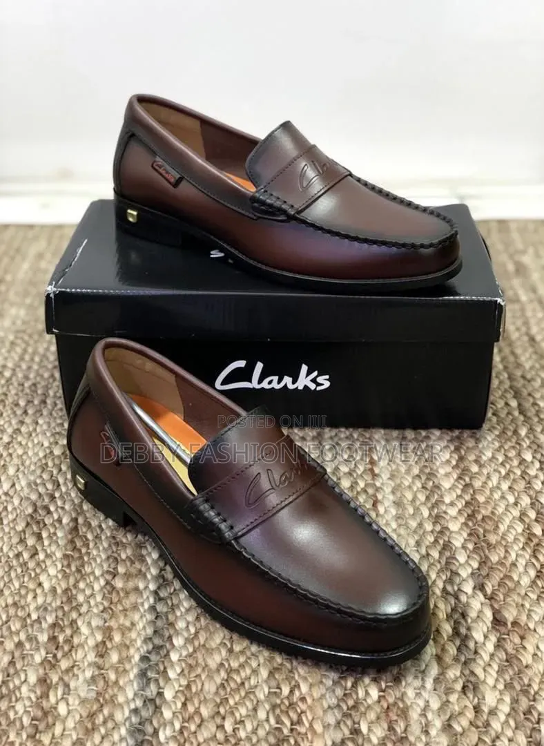 Walk With Absolute Confidence. Grab Your Pair of Clark's Men’s Shoes