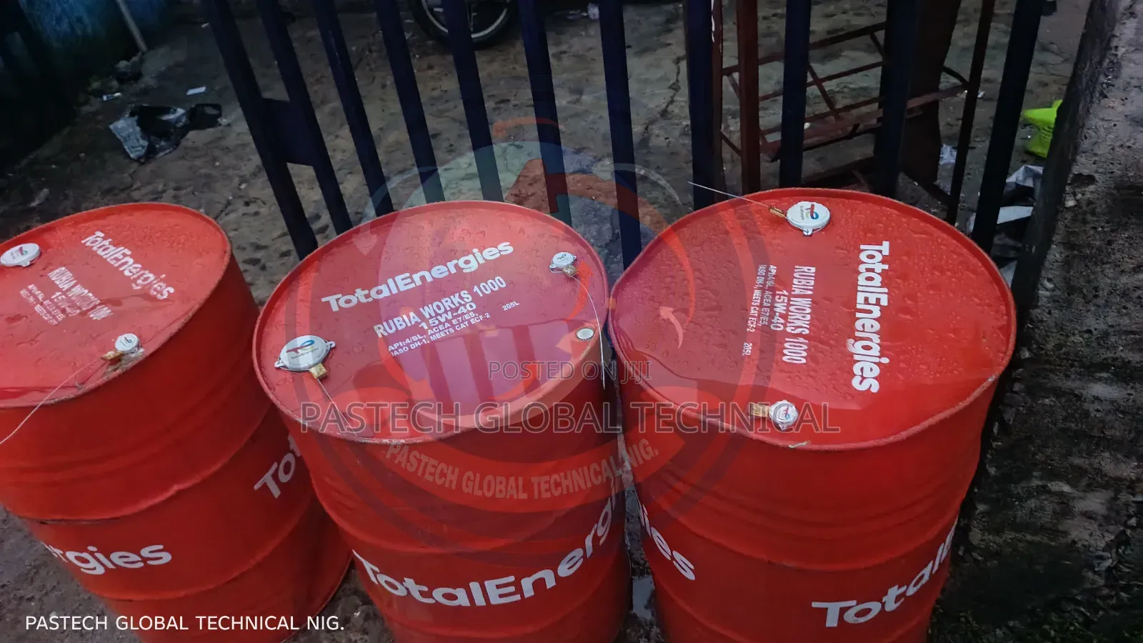 Total Rubia Works 1000 15w-40// 205l Drum