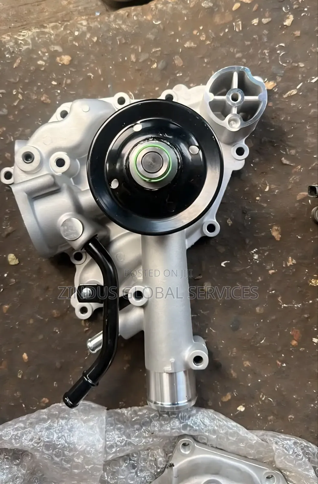 Engine Water Pump 5.7L V8 Engine for Dodge Ram1500, 2500, 3500 Models.