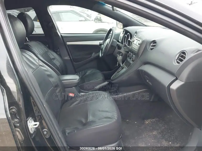 Toyota Matrix Hatchback FWD (1.8L 4cyl 5M) 2010 Black