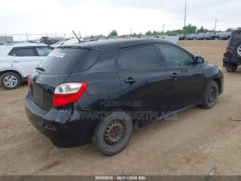 Toyota Matrix Hatchback FWD (1.8L 4cyl 5M) 2010 Black