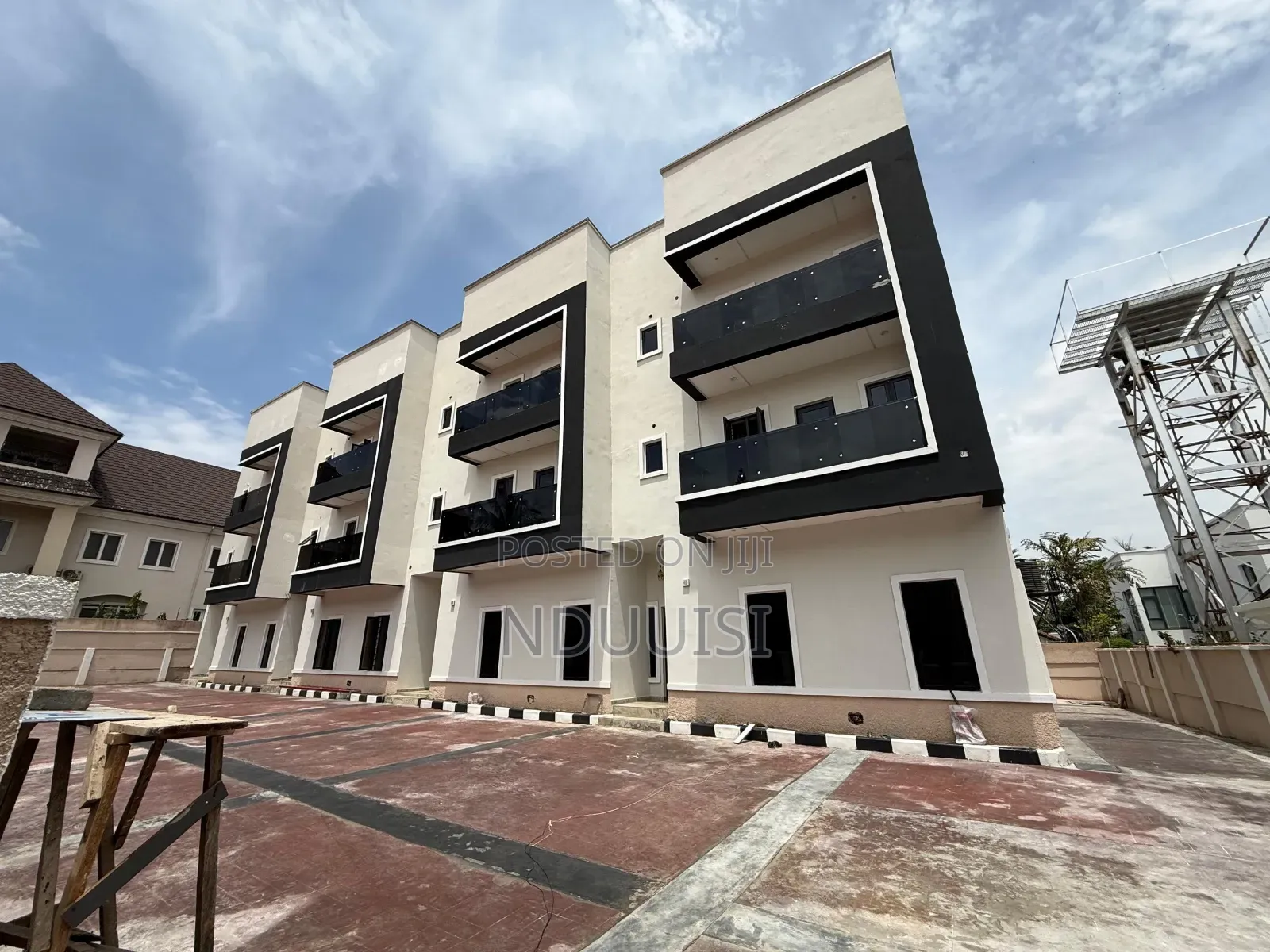 4bdrm Townhouse/Terrace in Maitama for sale