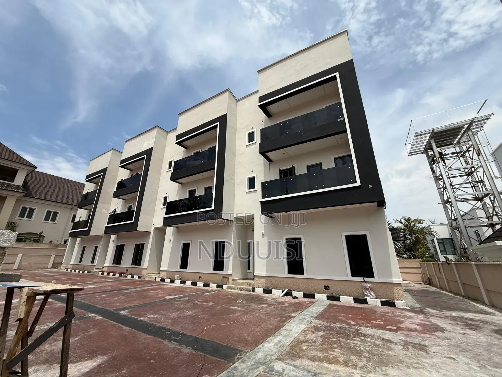 4bdrm Townhouse/Terrace in Maitama for sale