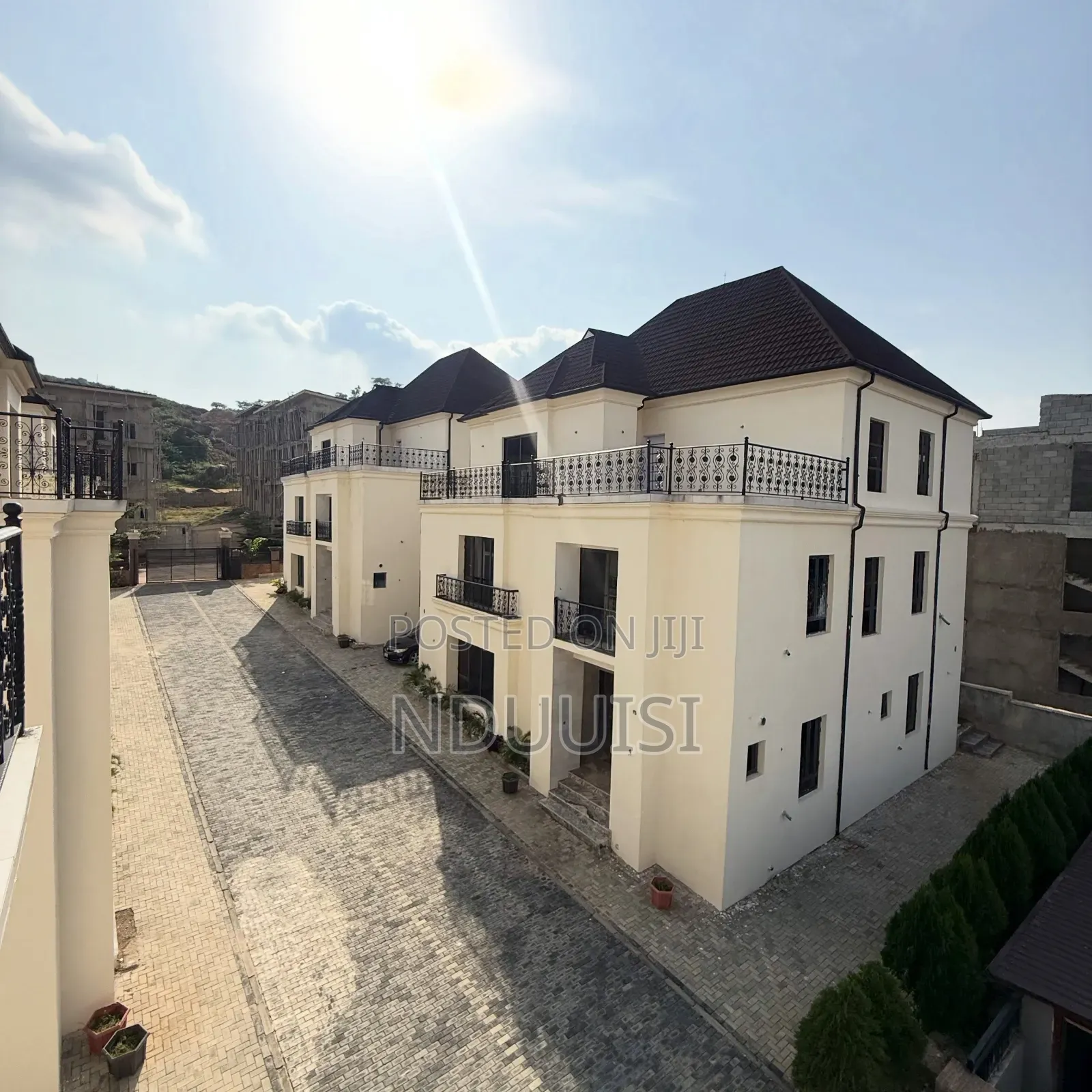 5bdrm Duplex in Katampe Extension for sale