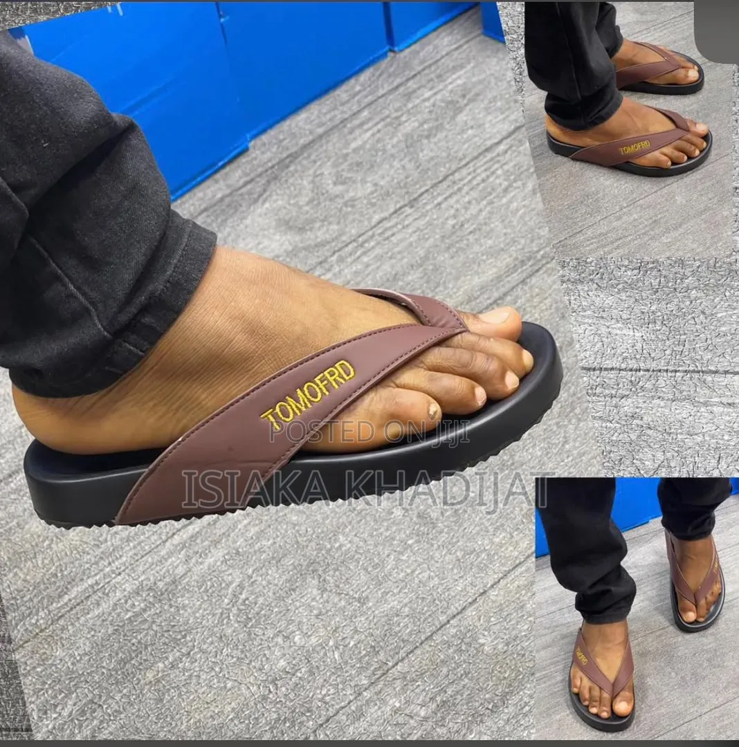 TOMOFRD Men Slippers
