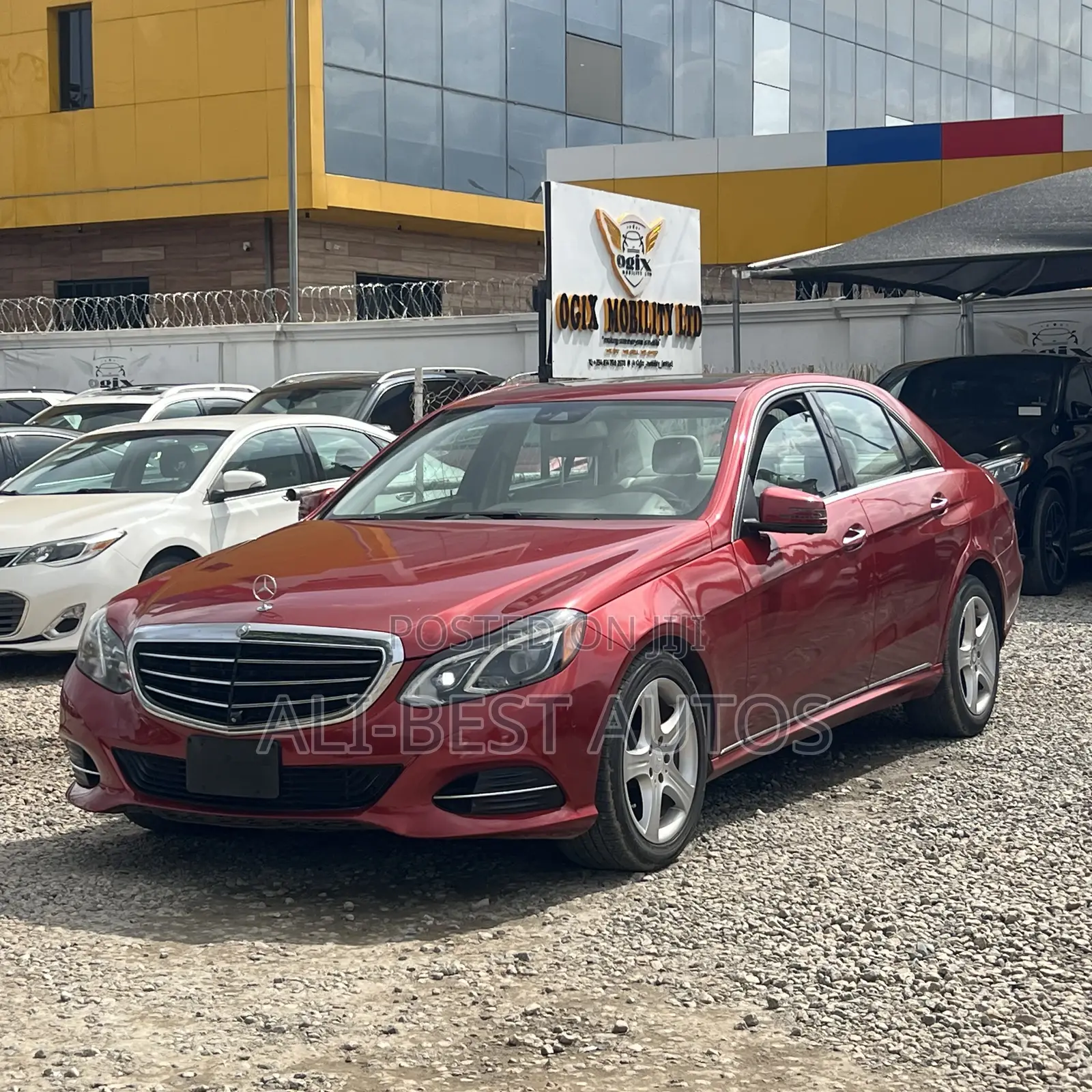 Mercedes-Benz E350 2015 Red