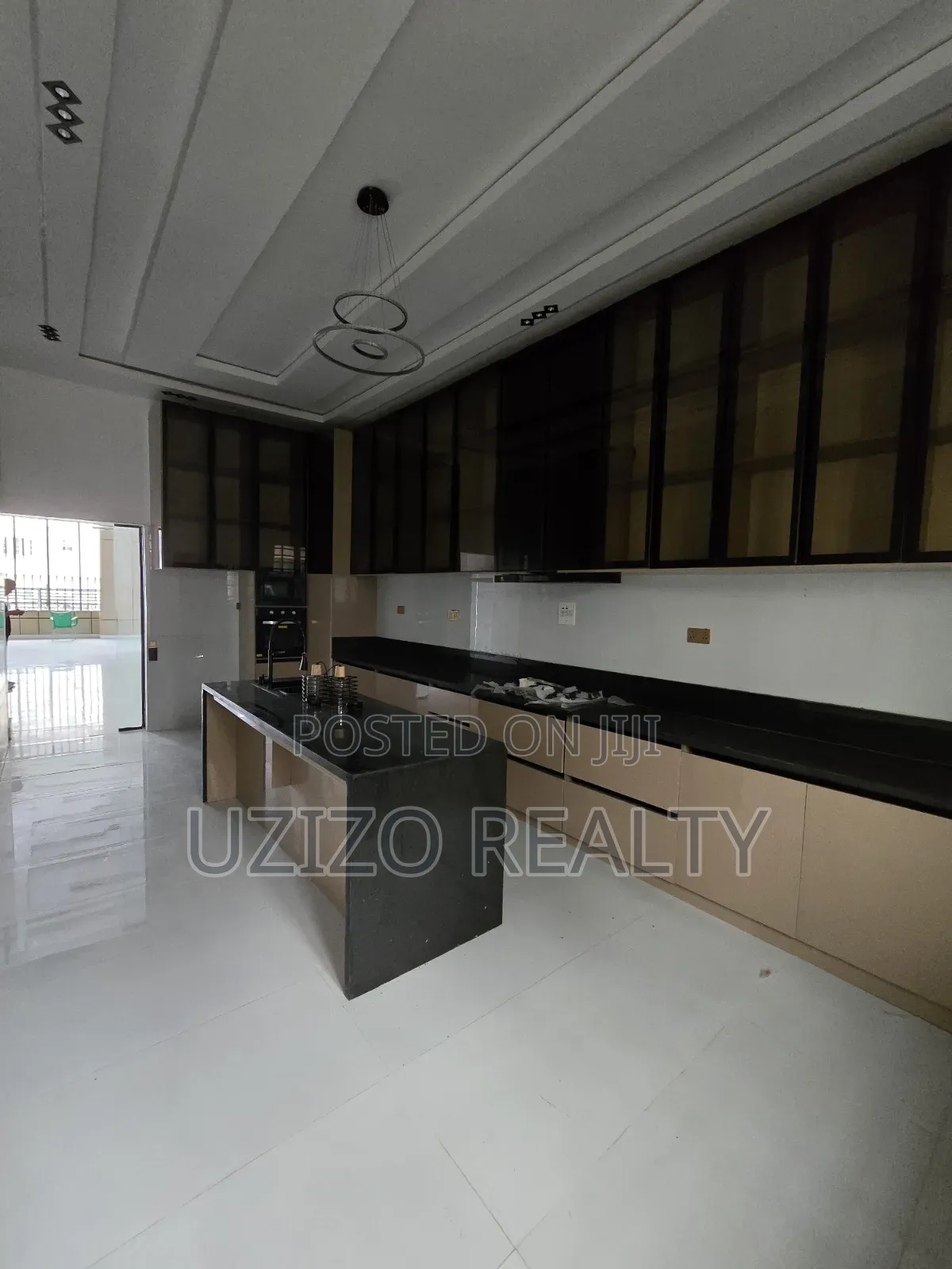 5bdrm Duplex in Sangotedo for sale