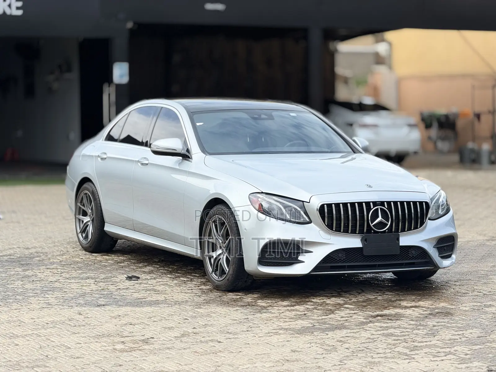 Mercedes-Benz E350 2020 Silver