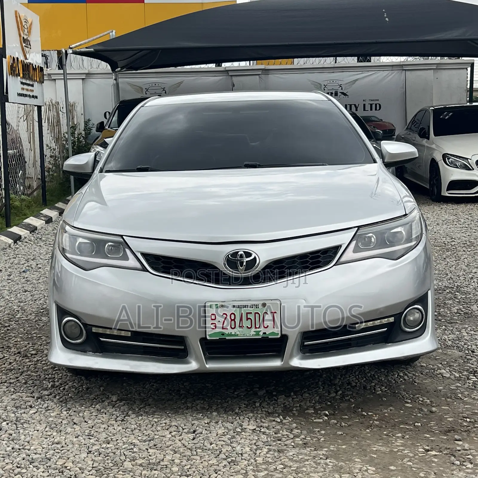 Toyota Camry LE 4dr Sedan (2.5L 4cyl 6A) 2013 Silver