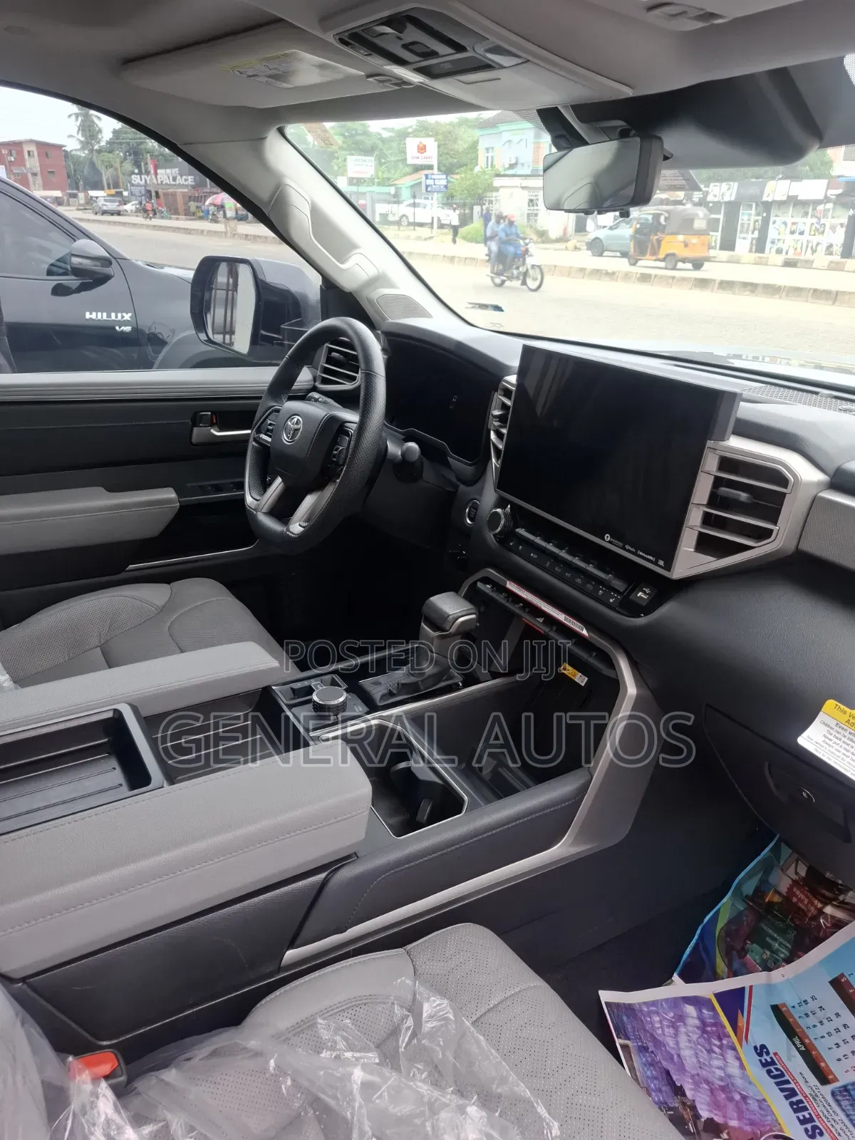 Toyota Tundra 2025 Gray