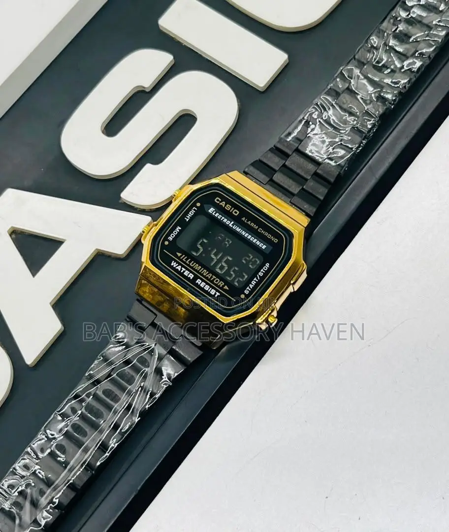 Vintage Casio Digital Chain Wristwatch