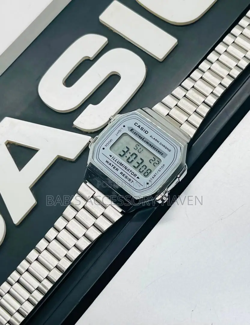 Vintage Casio Digital Chain Wristwatch