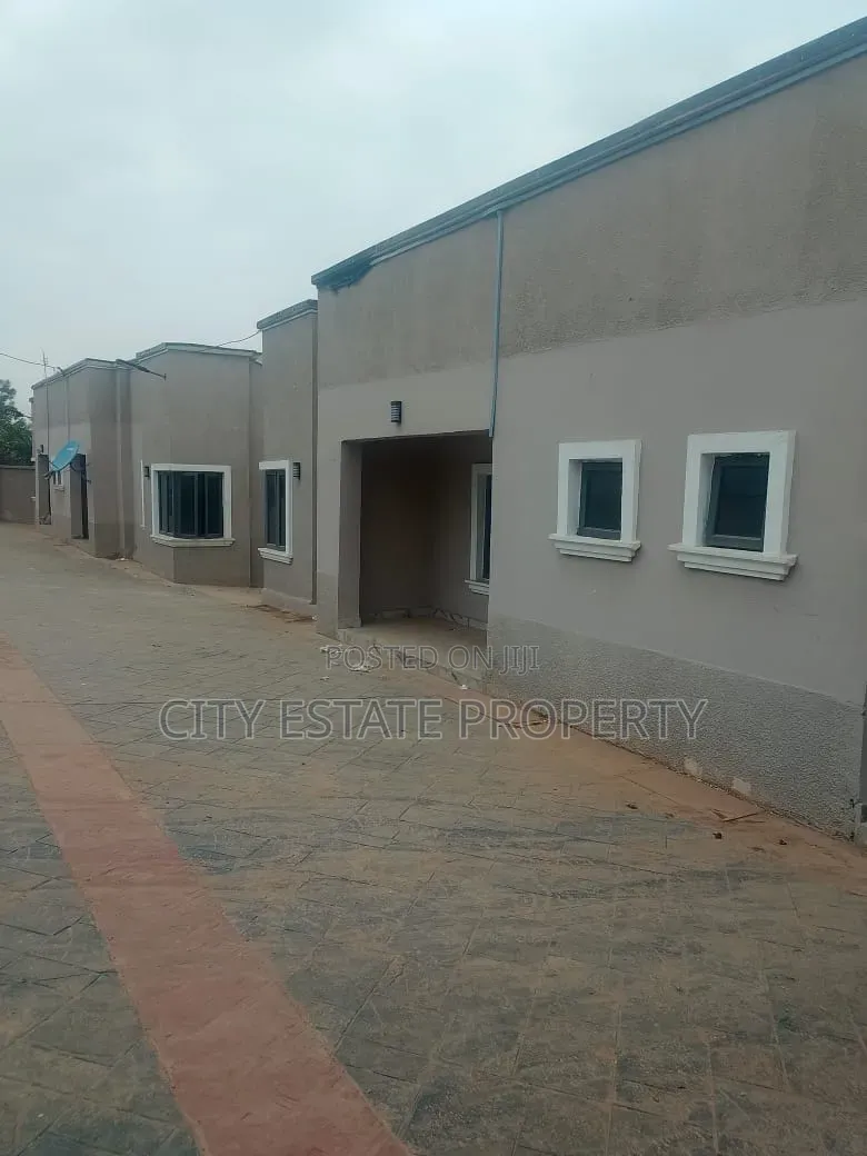 2bdrm Block of Flats in Christ Embassy, Karu for rent