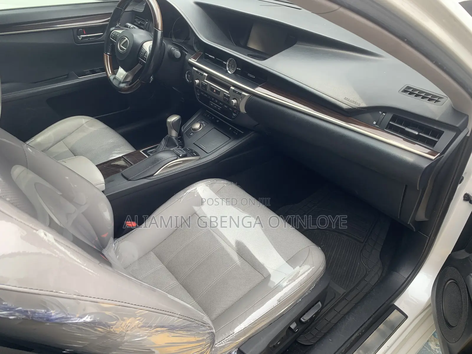 Lexus ES 350 FWD 2016 White
