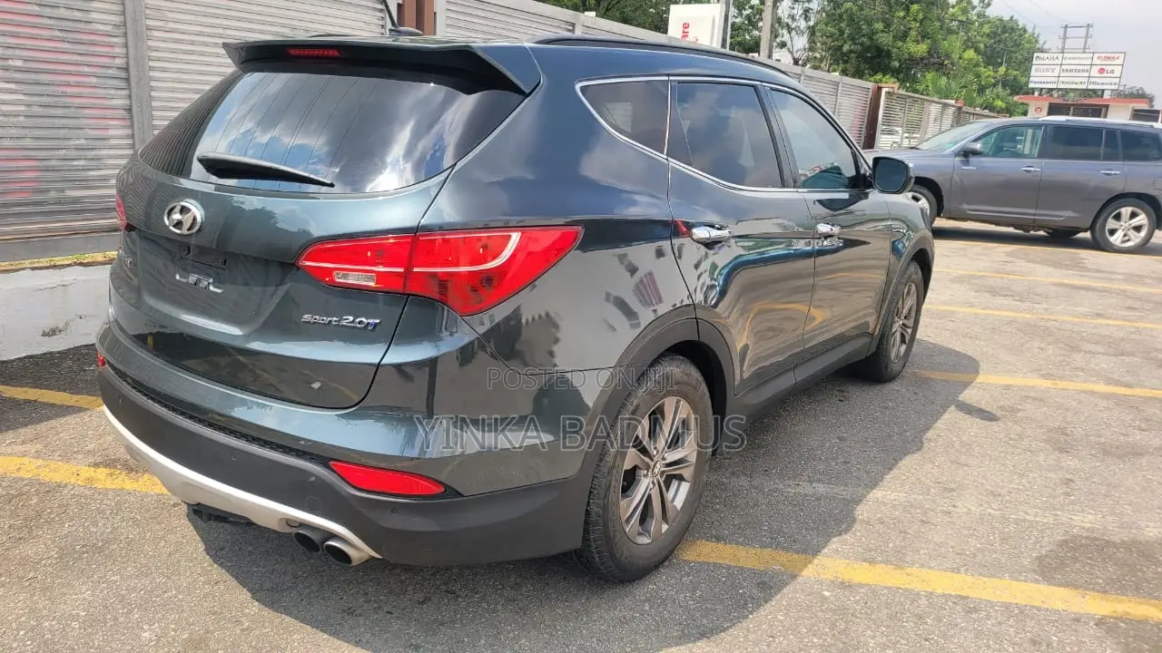 Hyundai Santa Fe Sport 2.0T 2013 Blue