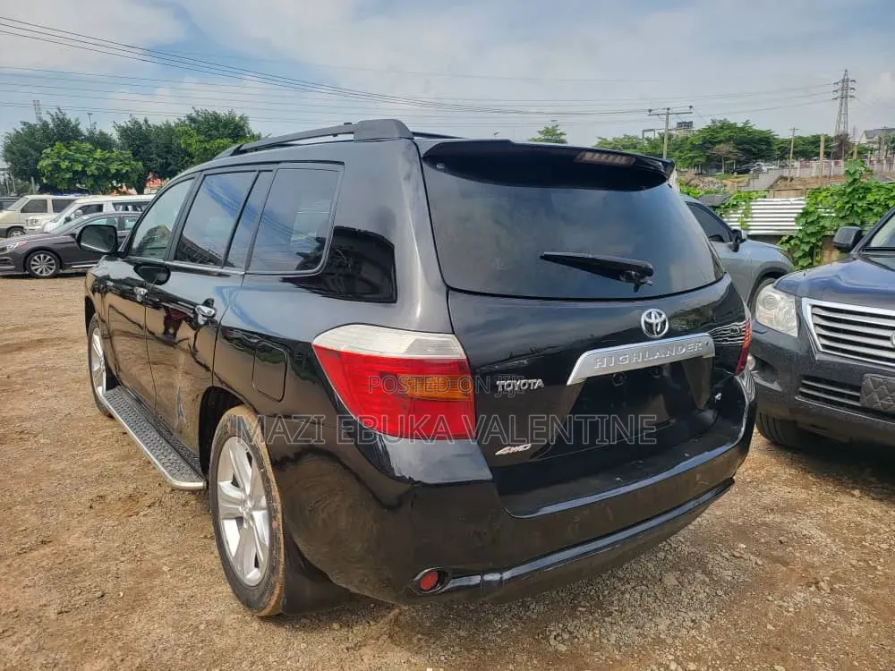 Toyota Highlander 2010 Black