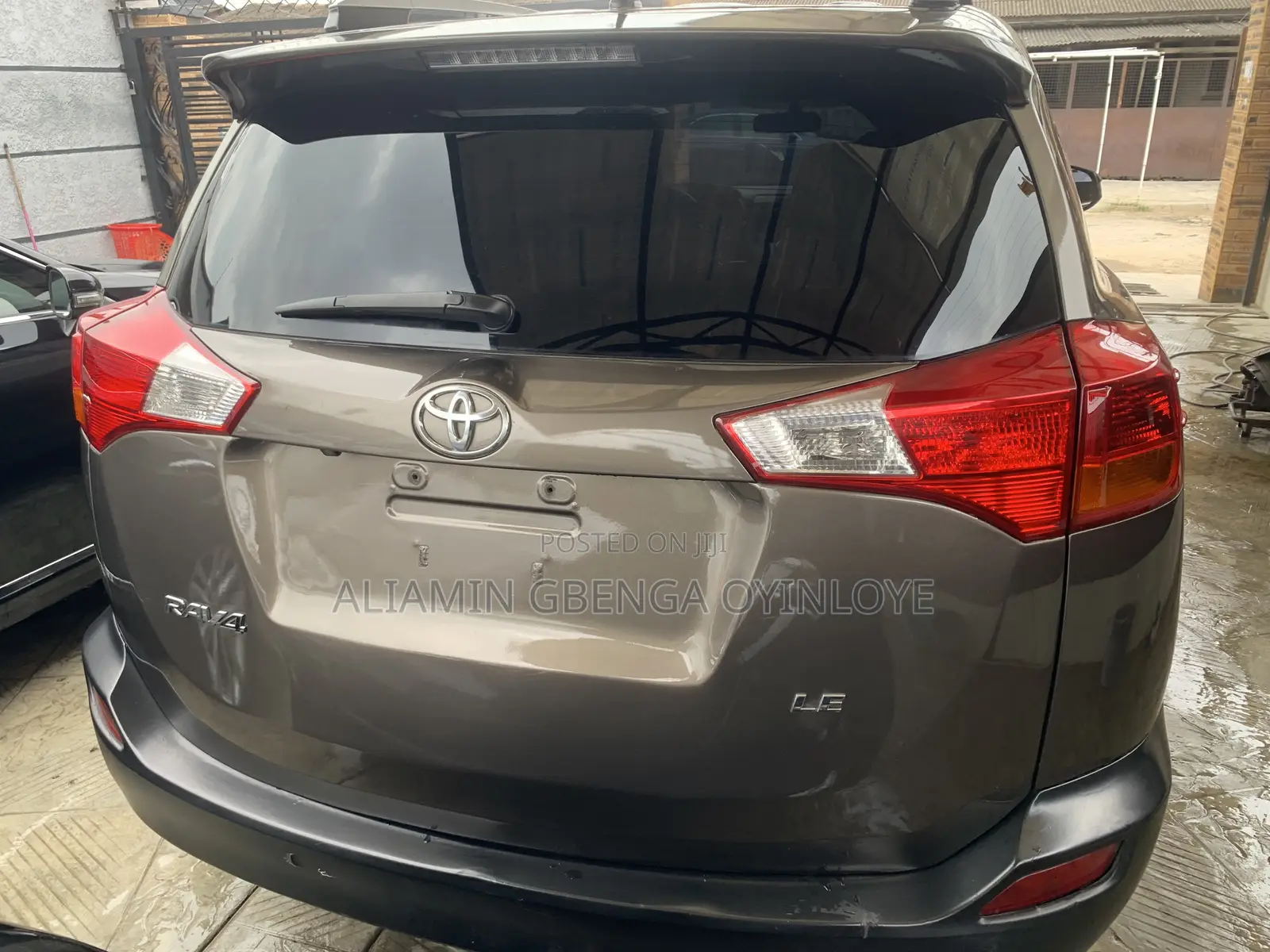 Toyota RAV4 LE 4dr SUV AWD (2.5L 4cyl 6A) 2014 Gray