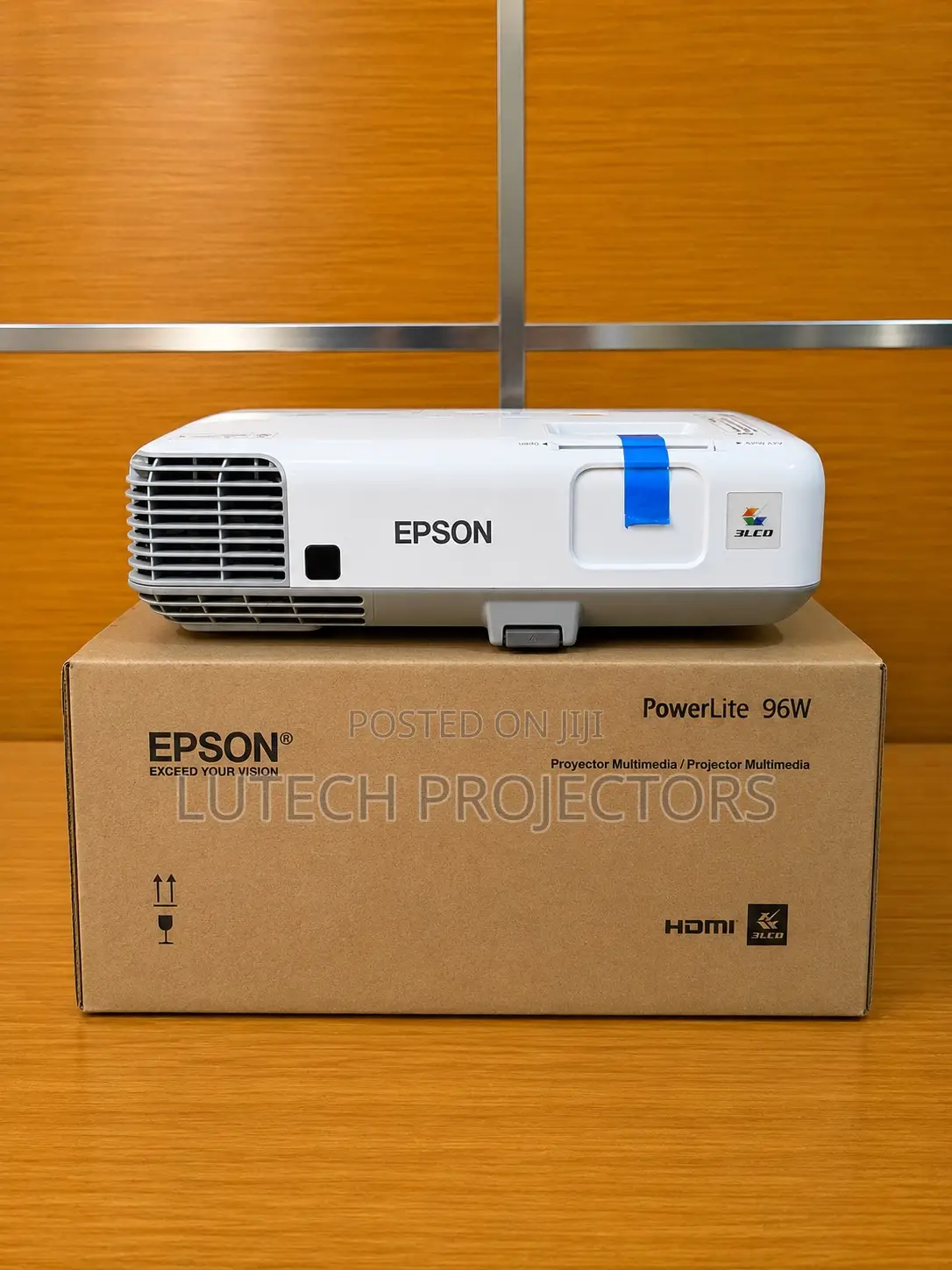 Epson PowerLite 96W Has a Host of Connectivity Features for Classrooms