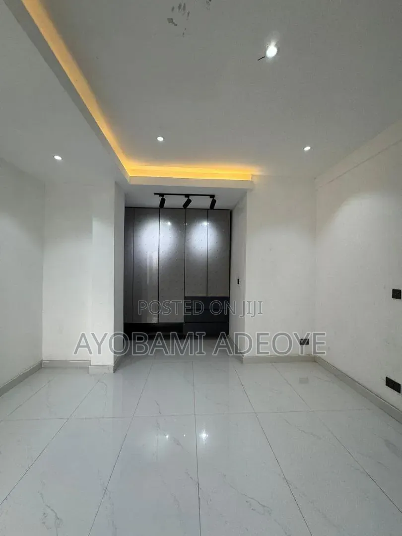 4bdrm Maisonette in Ikoyi, MacPherson for rent
