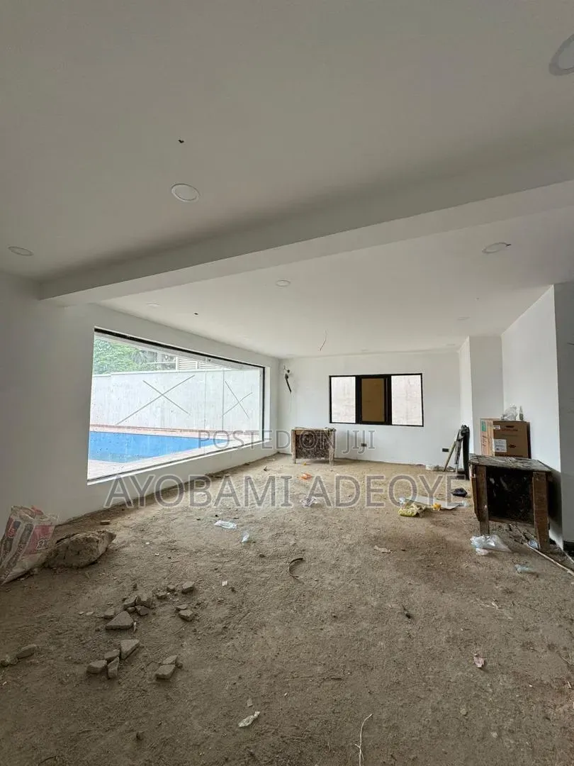 4bdrm Maisonette in Ikoyi, MacPherson for rent