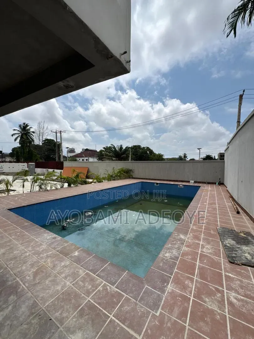 4bdrm Maisonette in Ikoyi, MacPherson for rent
