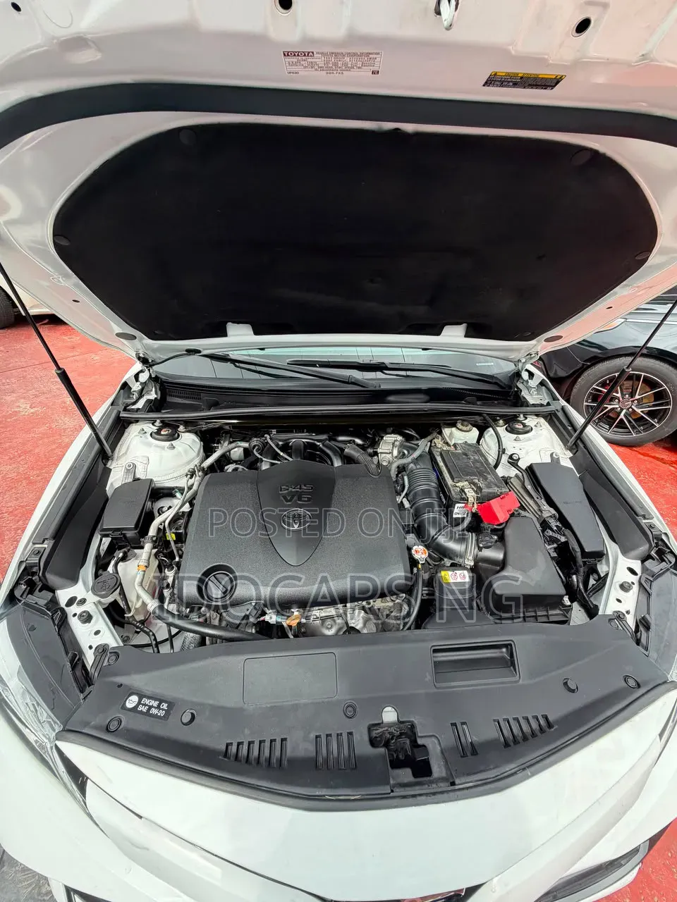 Toyota Camry XSE V6 (3.5L V6 8A) 2019 White