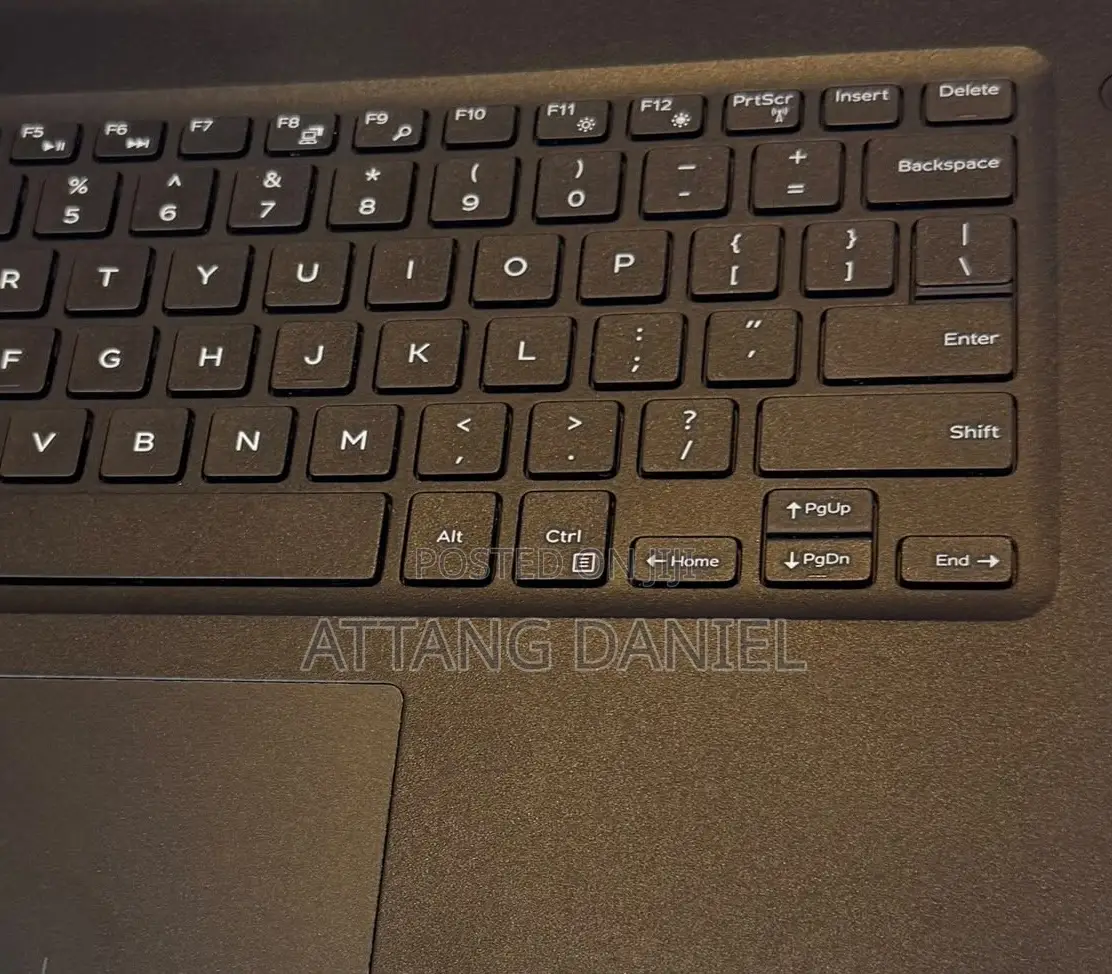 Laptop Dell Latitude 3490 16GB Intel Core i7 SSD 256GB