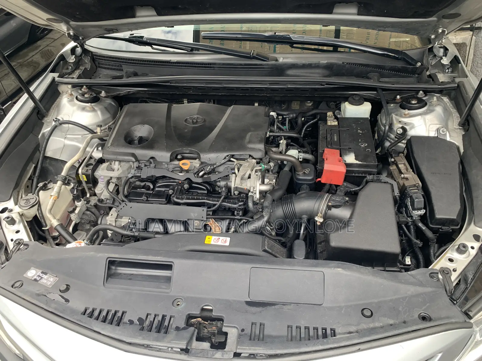Toyota Camry SE FWD (2.5L 4cyl 8AM) 2018 Silver