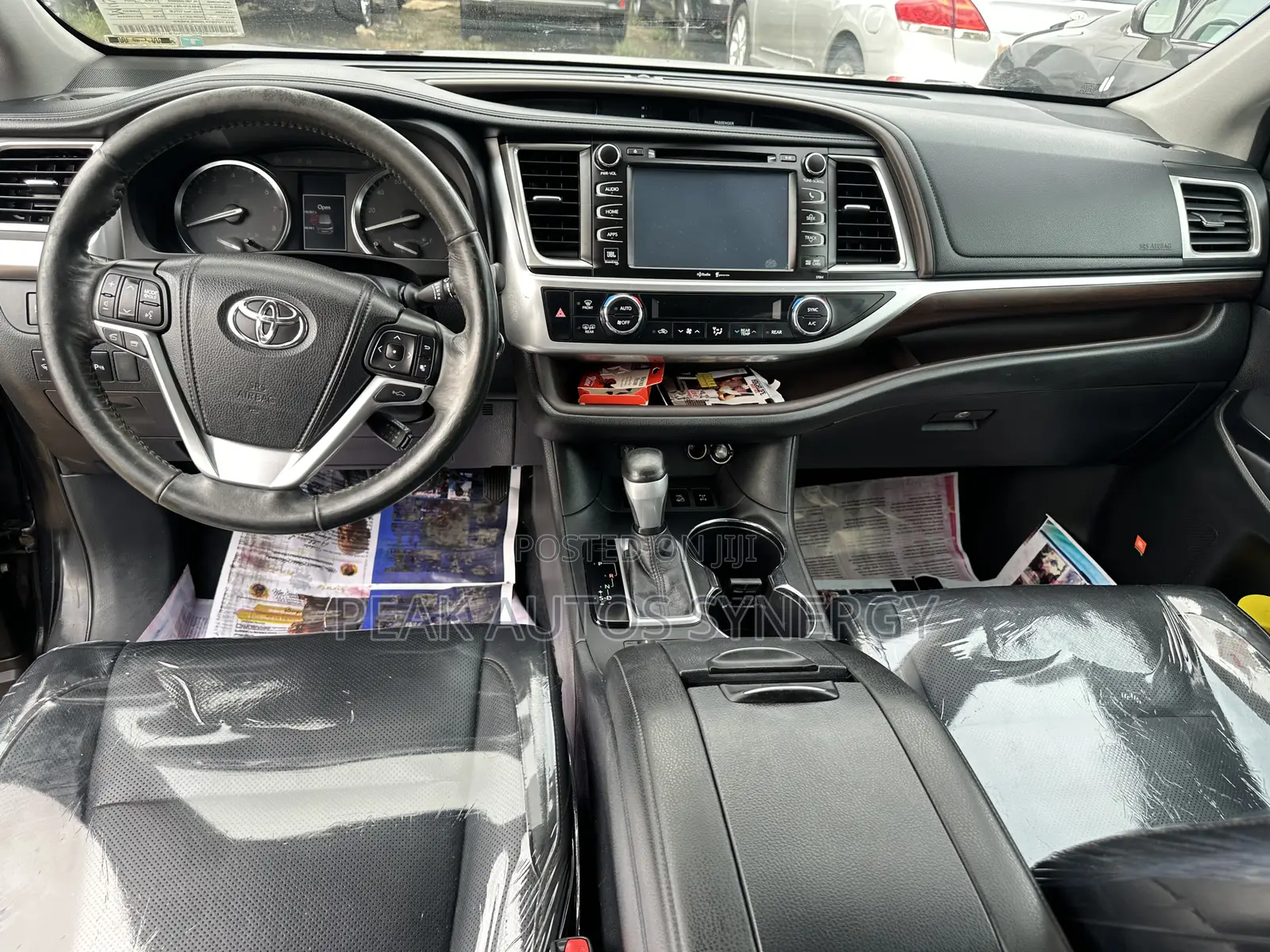 Toyota Highlander Limited 4dr SUV AWD (3.5L 6cyl 6A) 2015 Black