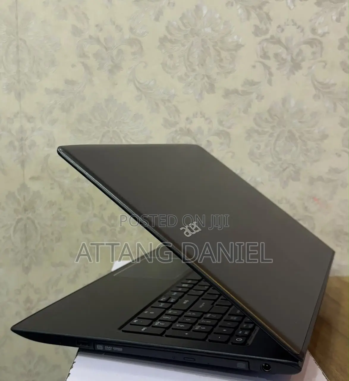 Laptop Acer Aspire E5-575 8GB Intel Core i7 HDD+SSD 128GB
