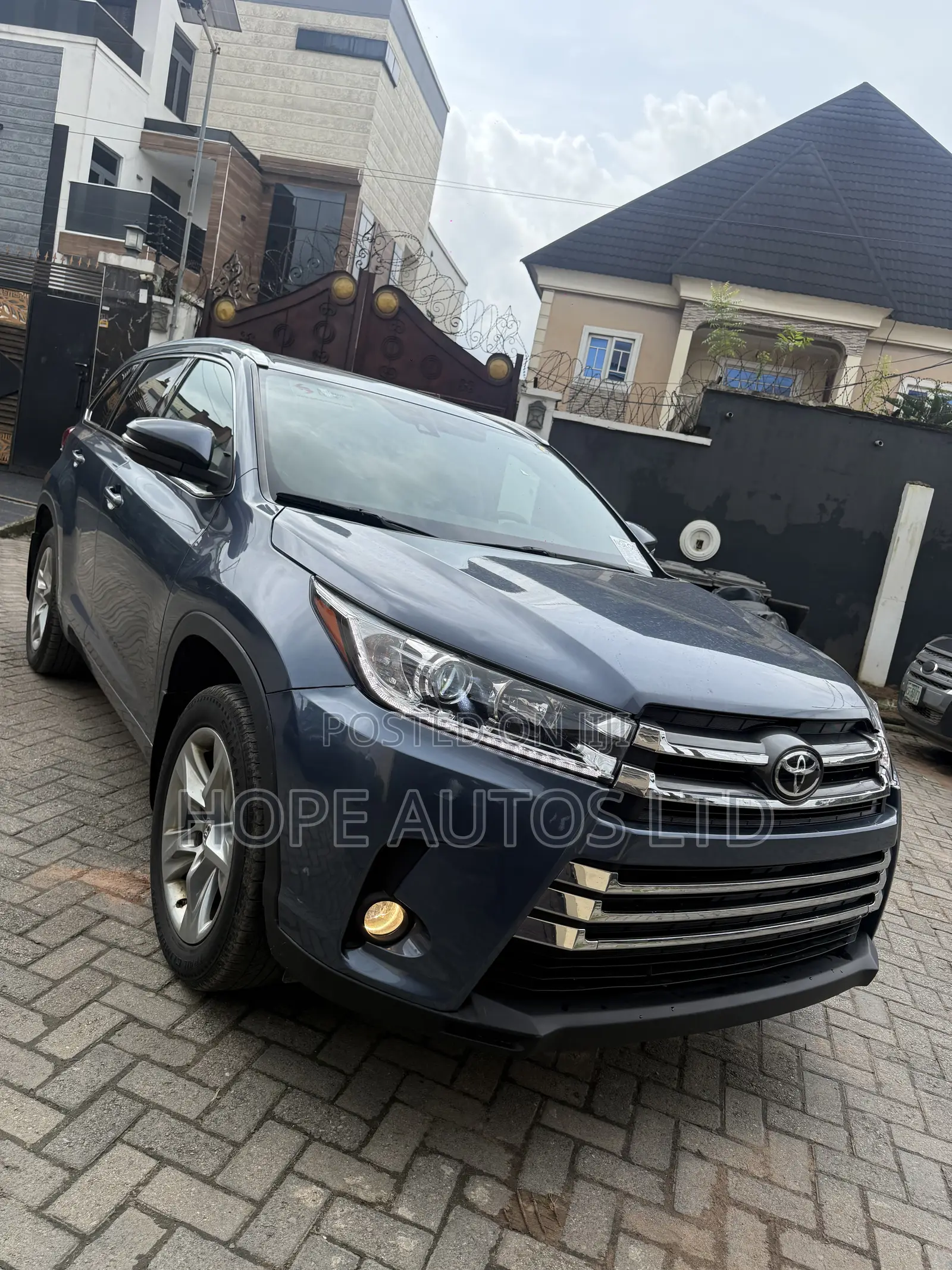 Toyota Highlander Limited Platinum 4dr SUV (3.5L 6cyl 6A) 2015 Blue