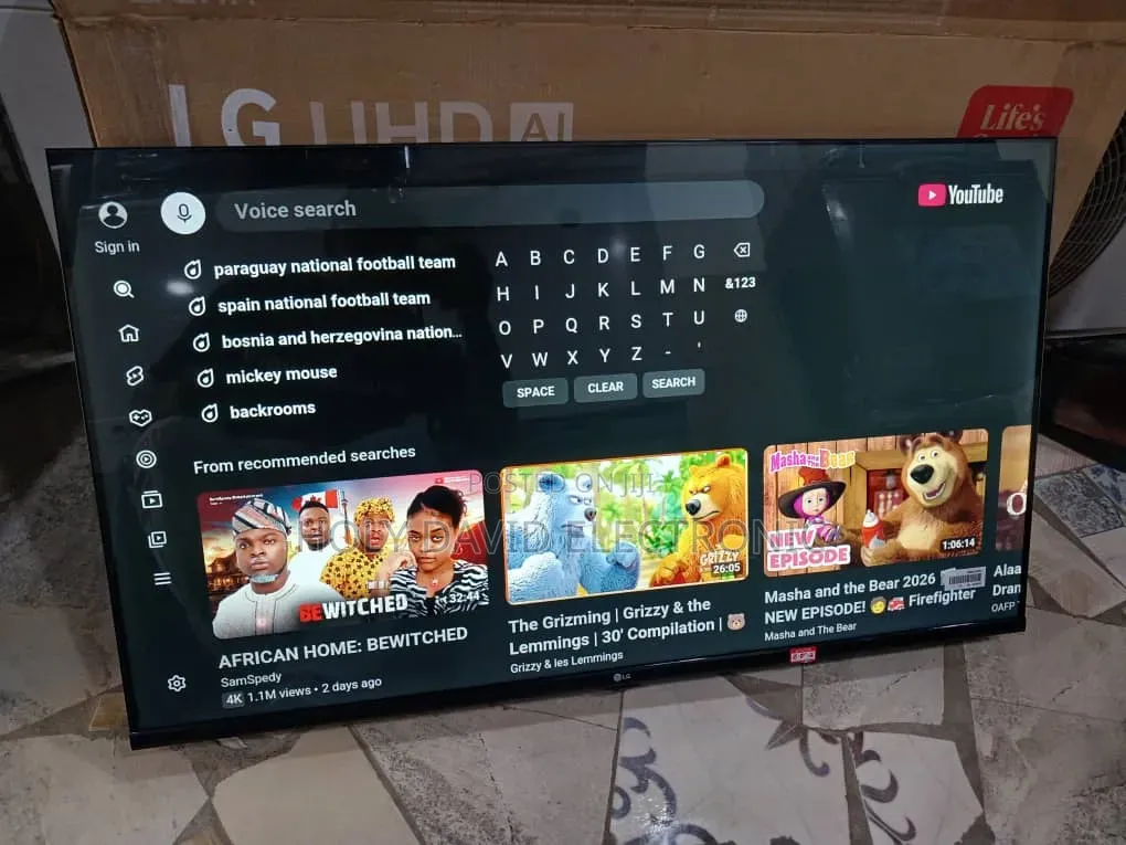 LG Smart TV 32inches