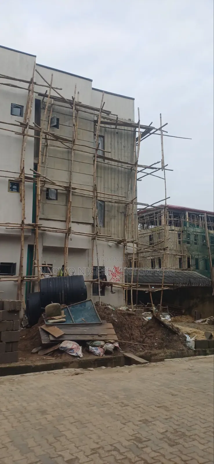 Furnished 3bdrm Apartment in Adeite Estate, Ifako-Gbagada for sale