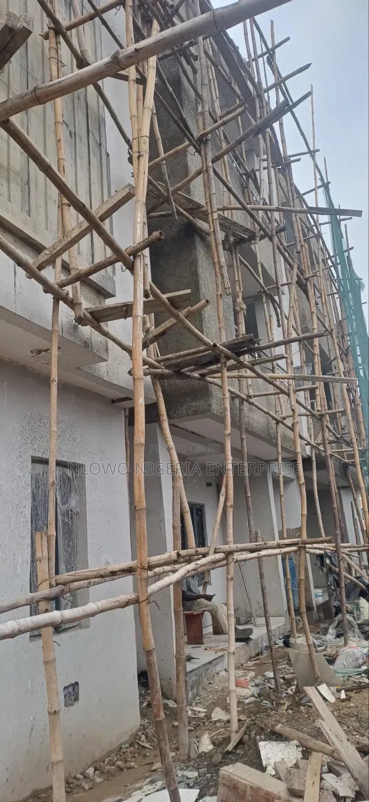 Furnished 3bdrm Apartment in Adeite Estate, Ifako-Gbagada for sale