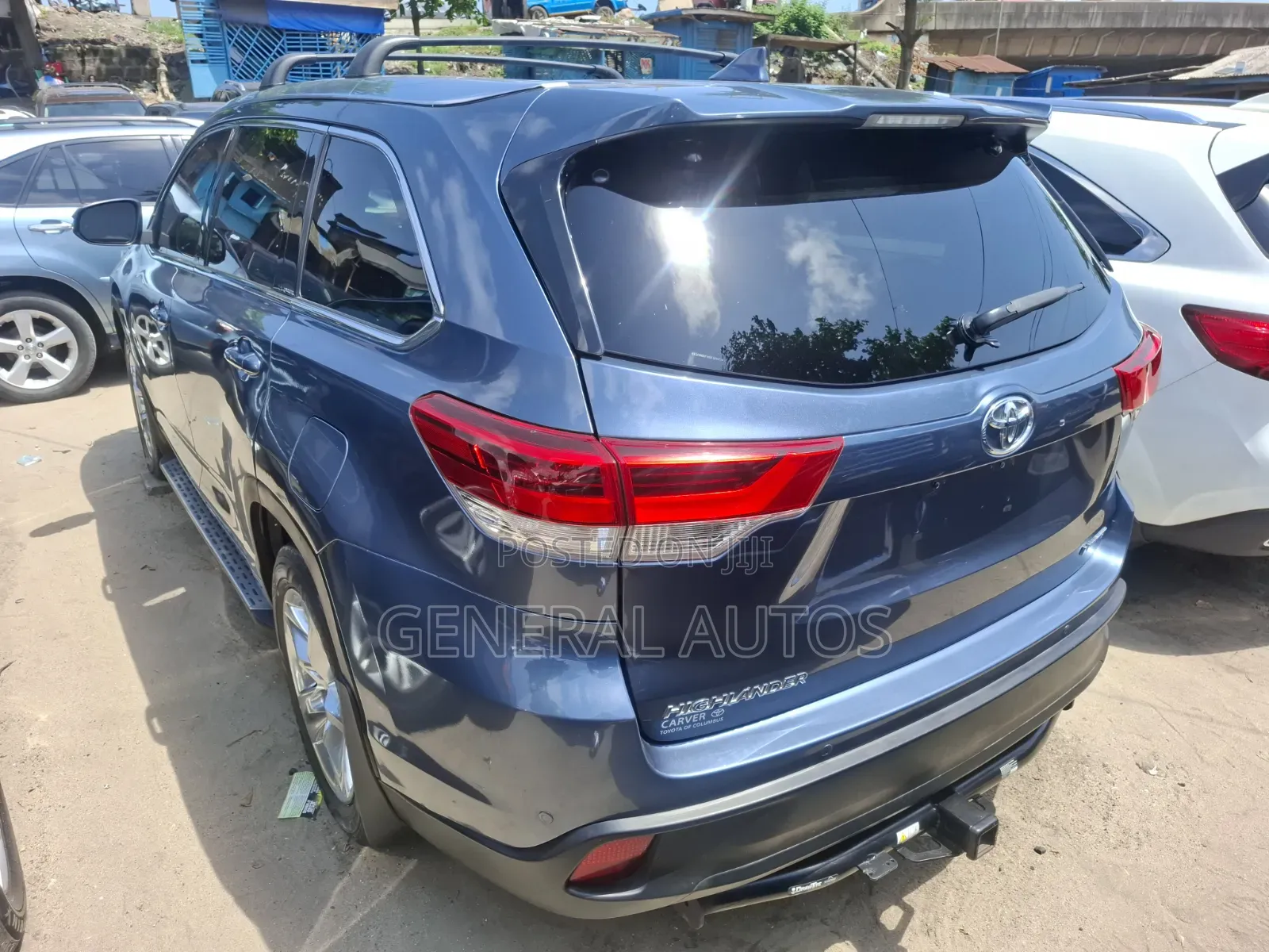 Toyota Highlander 2016 Blue