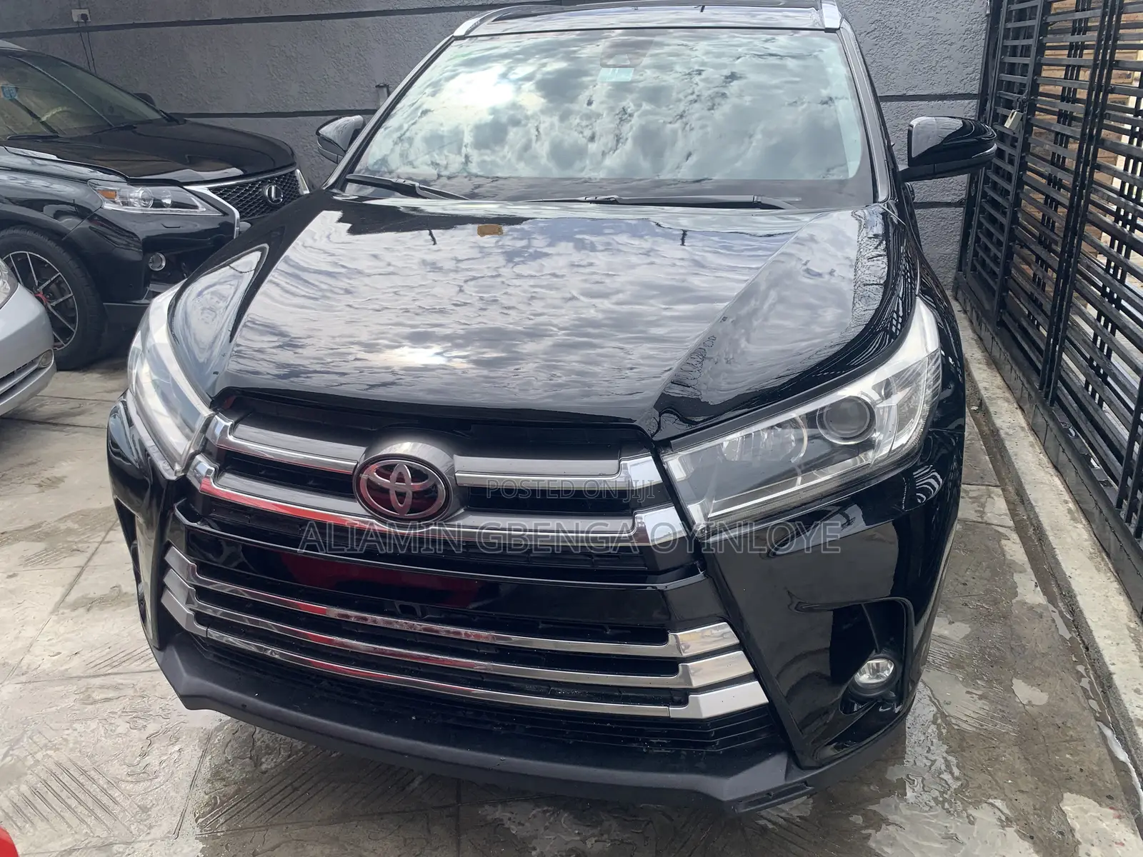 Toyota Highlander Limited 2019 Black