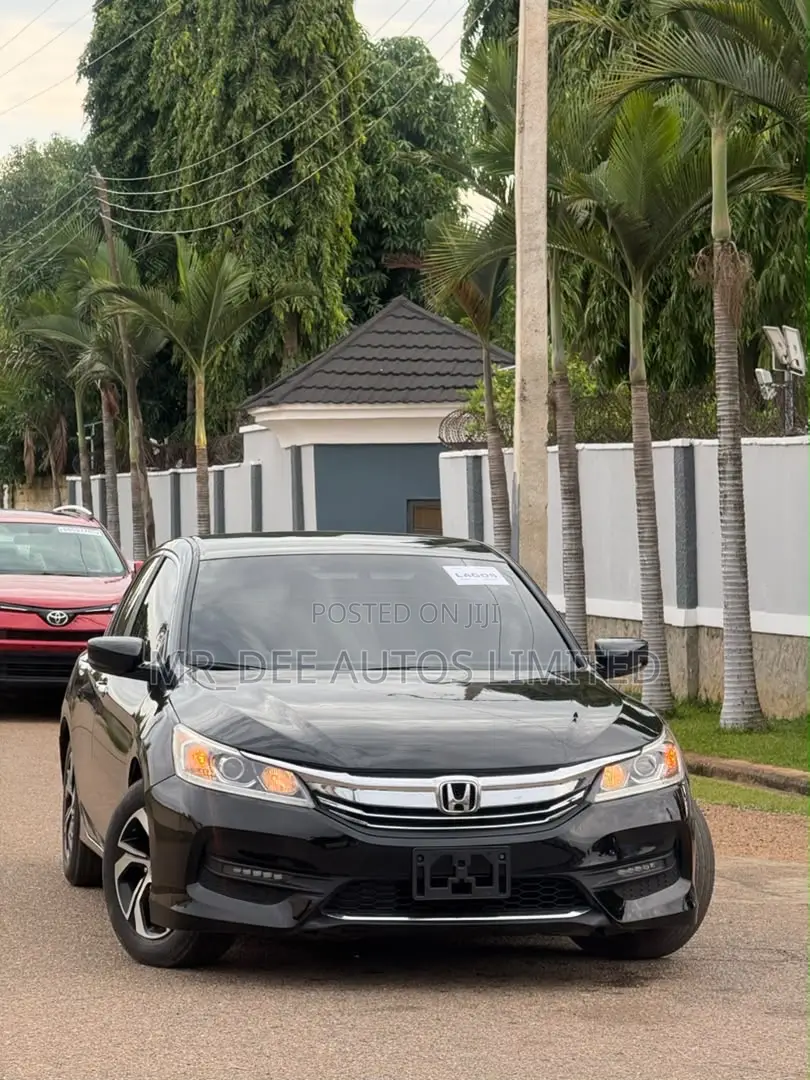 Honda Accord LX 4dr Sedan FWD (2.4L 4cyl 2A) 2017 Black