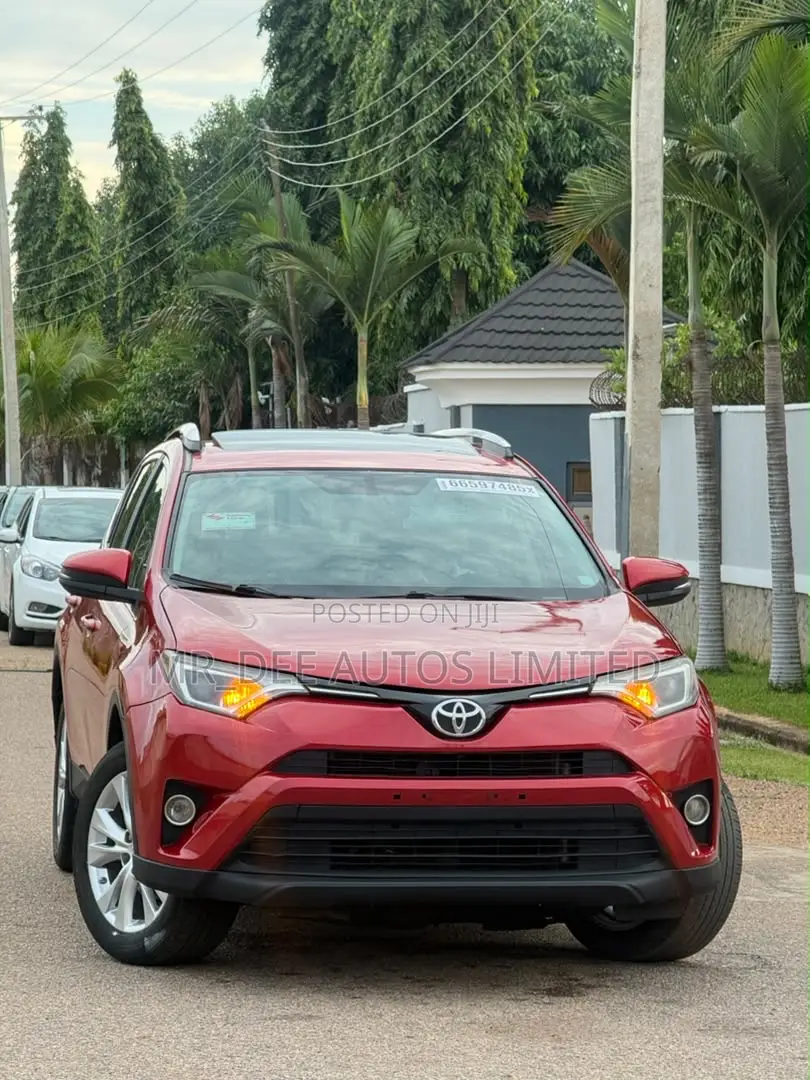 Toyota RAV4 2014 Red