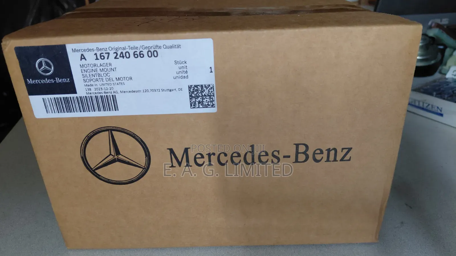 AGenuine Mercedes-Benz Engine Mount Set (OEM) A