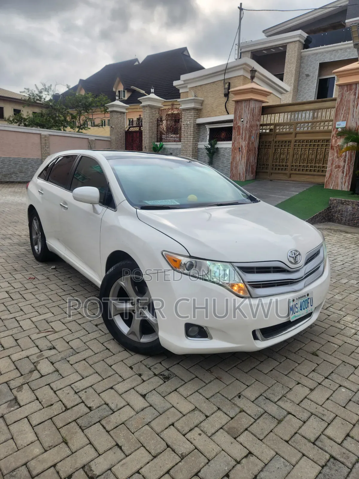 Toyota Venza 2010 White